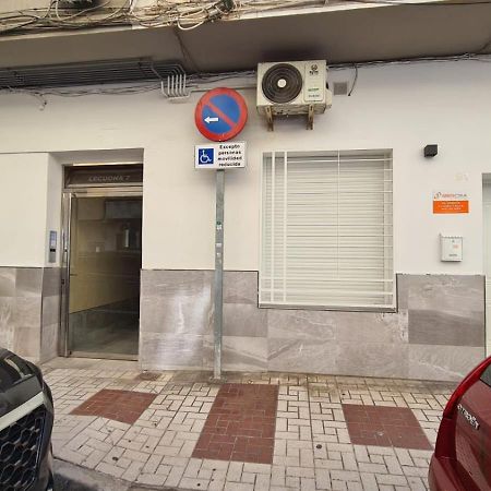 Vialia Suites Cinema Málaga Dış mekan fotoğraf
