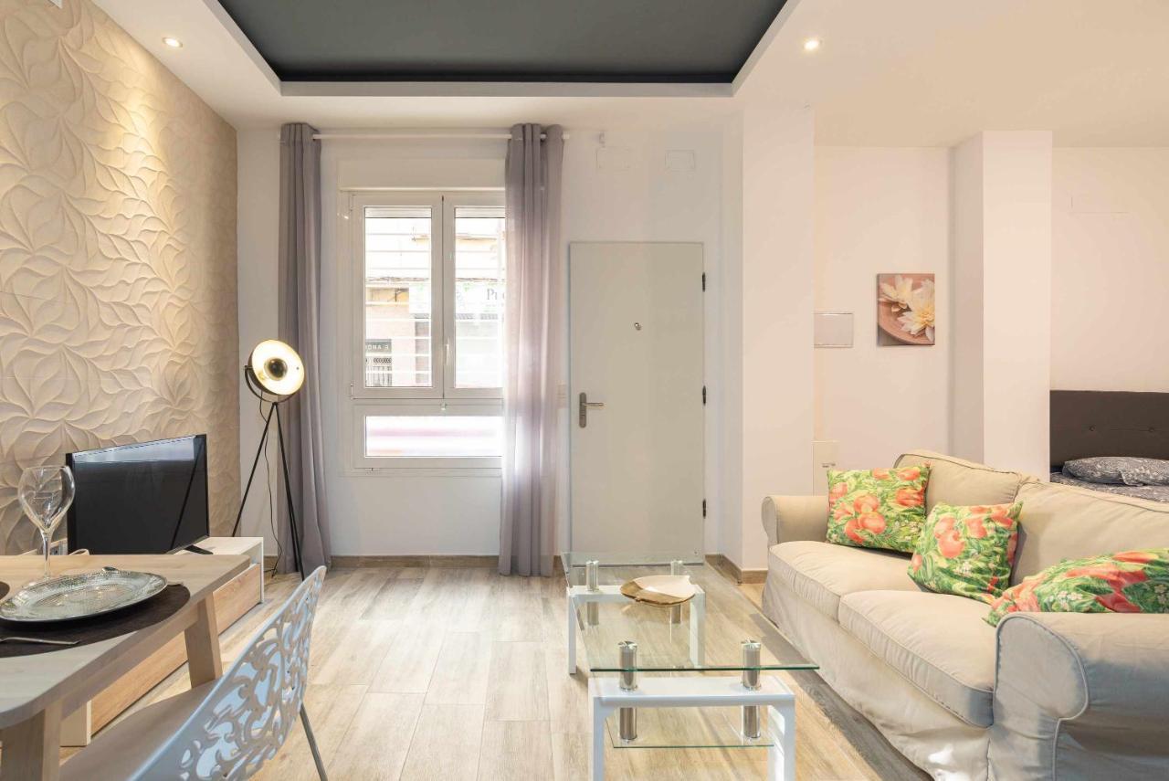 Vialia Suites Cinema Málaga Dış mekan fotoğraf