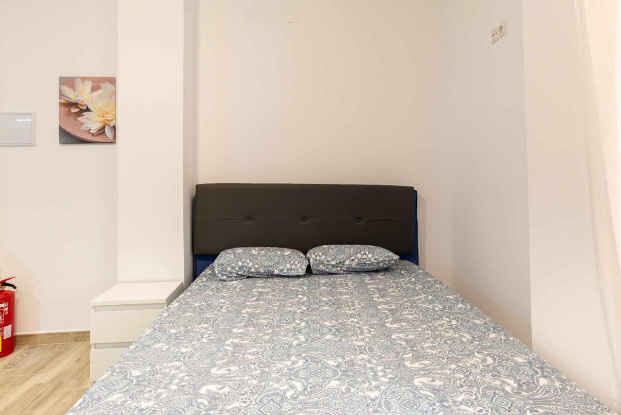 Vialia Suites Cinema Málaga Dış mekan fotoğraf