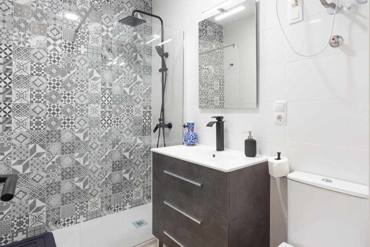 Vialia Suites Cinema Málaga Dış mekan fotoğraf